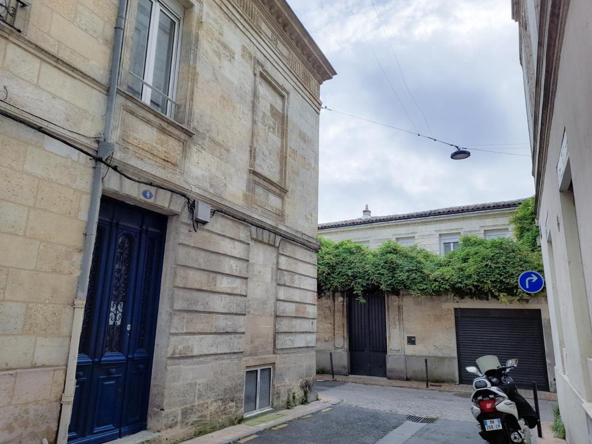 Duplex Lumineux Avec Bureau Separe Dans Le Centre Apartment Bordeaux Exterior foto