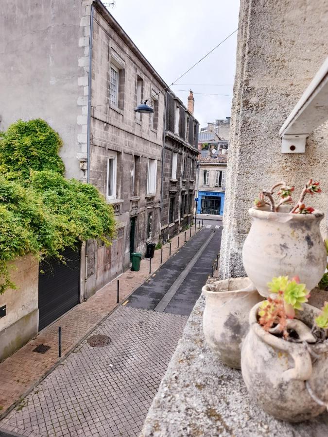Duplex Lumineux Avec Bureau Separe Dans Le Centre Apartment Bordeaux Exterior foto